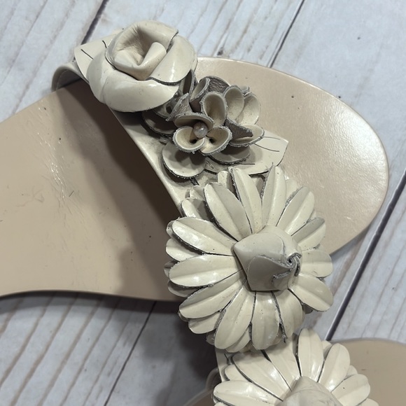 Sophia Webster Tan Floral & Beads Toe Sandals Size 7 - Picture 7 of 12